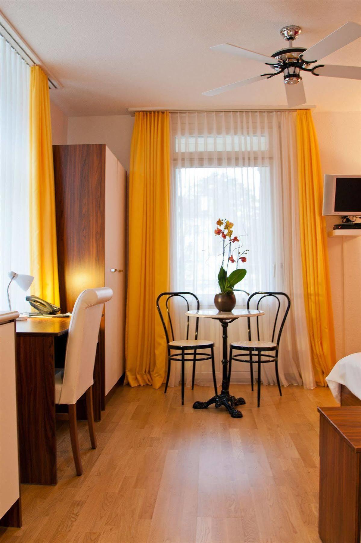 Seestrasse Apartments Drei Koenige Цюрих Экстерьер фото